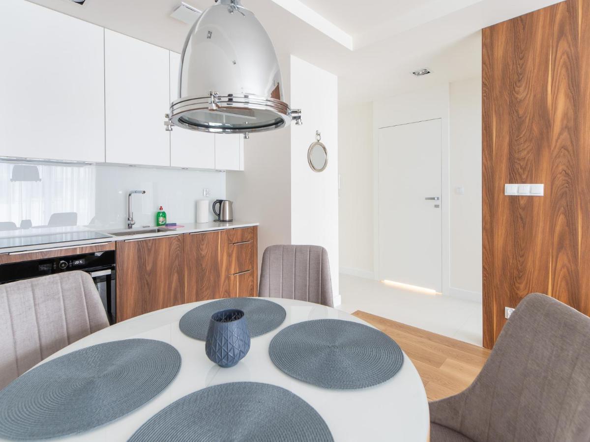 Marine Blizej Morza Apartment Kolobrzeg Exterior photo